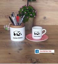 Uykucu Panda Hediyeleri Türk Kahvesi Fincanı Kırmızı, Kalemlik Kişiye Özel Hediye (Model 4)