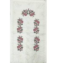 DİLEX Seccade Beyaz Etamin  Nakışlı Çeyizlik 120x73 cm (Kırmızı-Beyaz)
