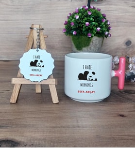 Sevimli Panda Hediye Seti Kupa Bardak T Kulplu ve Anahtarlık Arkadaşa Hediye (Model 4)
