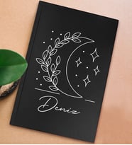 BK Gift Kişiye Özel İsimli Sert Kapaklı Siyah Defter, Arkadaşa Hediye, Yeni İş Hediyesi, Anı Defteri, Doğum Günü Hediyesi (Model 9)