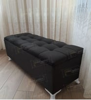 Çizgi Kapitoneli Sandıklı Puf 90 cm Beyaz Ayak (Siyah)