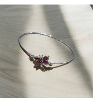 ÖZEL GÜNLERDE HEDİYELİK GÜMÜŞ RENK KADIN BUJİTERİ BİLEKLİK-BİLEZİK (Pembe)