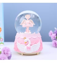Kuğu Kız Işıklı Müzikli Kar Küresi (Pembe)