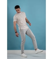 SLİMFİT ÇİZGİLİ ÖRME KUMAŞ ERKEK T-SHİRT (Krem)