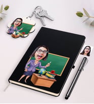 BK Gift Kişiye Özel Bayan Öğretmen Karikatürlü Beyaz Defter Kalem Ve Anahtarlık Hediye Seti-1 (Model 2)