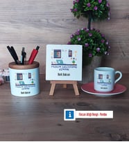 Yazılım Geliştirme Uzmanı Hediye Seti Dekoratif Taş, Kalemlik, Ahşap Altlıklı Türk Kahvesi Fincanı Hediye (Model 6)