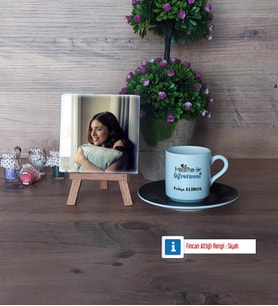 Matematik Öğretmeni Fotoğraflı Dekoratif Taş, Ahşap Altlıklı Türk Kahvesi Fincanı Hediye Matematik Öğretmenine Hediye (Model 7)