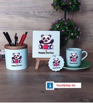 Sevimli Panda Hediye Seti Dekoratif Taş, Kalemlik, Ahşap Altlıklı Türk Kahvesi Fincanı, Ahşap Anahtarlık Hediye (Model 9)