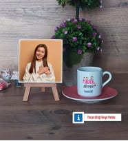 Psikoloji Öğretmeni Fotoğraflı Dekoratif Taş, Ahşap Altlıklı Türk Kahvesi Fincanı Hediye (Model 6)