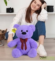Oturan Peluş Ayıcık Papyonlu – Yumuşak ve Sevimli Hediyelik Ayı (Mor)