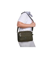 Bagacar 216 Klinkır Kaliteli Kumaş Bayan Çapraz Omuz Çantası Açık Vizon (Haki)