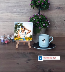 Geometri Öğretmeni Fotoğraflı Dekoratif Taş, Ahşap Altlıklı Türk Kahvesi Fincanı Hediye (Model 7)