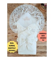 Gri Dantelli Kız Erkek Bebek Battaniyesi Kundağı Hediyelik Mevlütlük Hastane Çıkışı Yenidoğan (Ekru)