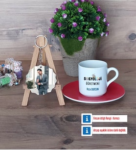 Sosyoloji Öğretmeni Türk Kahvesi Fincanı Ahşap Altlıklı ve Fotoğraflı Ahşap Anahtarlık Hediye Öğretmenler Günü Hediyesi (Model 3)