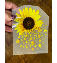 ÜTÜ İLE YAPIŞAN AYÇİÇEĞİ TRANSFER BASKI ARMA TİŞÖRT BASKI 14X11 CM (Sarı)
