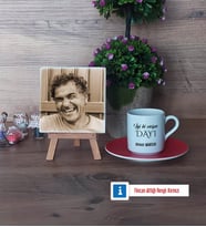 Dayıya Hediye Fotoğraflı Dekoratif Taş, Ahşap Altlıklı Türk Kahvesi Fincanı Hediye (Model 3)