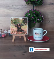 Matematik Öğretmeni Fotoğraflı Dekoratif Taş, Ahşap Altlıklı Türk Kahvesi Fincanı Hediye Öğretmenler Günü Hediyesi (Model 3)