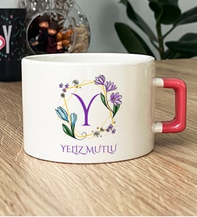 Kişiye Özel Çiçekli Y Harfli Hediye Lüks Fincan İsim Soyisim Yazılı (Pembe)