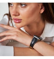 vagave Apple Watch 42mm 44mm 45mm 3 4 5 6 7 se 8 Ultra Uyumlu Kadın Deri Kordon Saat Kordonu (Siyah)