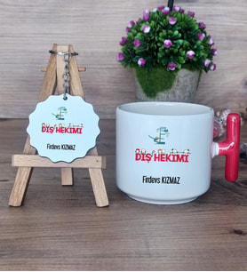 Diş Hekimi Hediye Seti Kupa Bardak T Kulplu ve Anahtarlık Diş Hekimleri Günü Hediyesi (Model 1)
