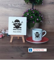 Erkek Kuaförü Dekoratif Taş, Türk Kahvesi Fincanı Kırmızı İsme Özel Hediye (Model 6)
