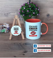 Kadın Öğretmene Hediye Kupa Bardak Kırmızı ve Ahşap Anahtarlık Hediye (Model 12)