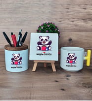 Sevimli Panda Hediye Sepeti Kupa Bardak T Kulplu, Kalemlik ve Dekoratif Taş Arkadaşa Sevgiliye Hediye (Model 5)