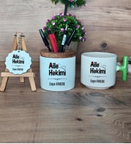 Aile Hekimi Hediye Sepeti Kupa Bardak T Kulplu, Kalemlik ve Anahtarlık Doktora Tıp Bayramı Hediyesi (Model 8)