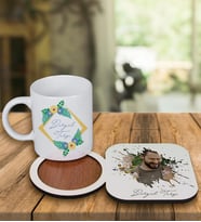 Kişiye Özel Tasarım Kupa Bardak Ve Fotoğraflı Ahşap Bardak Altlığı 99368 (Bordo)