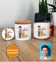 Kişiye Özel Karikatürlü İnşaat Mühendisi Hediye Seti T Kupa, Kalemlik, Anahtarlık Erkek İnşaat Mühendisine Mühendisler Günü Hediyesi (Kırmızı)