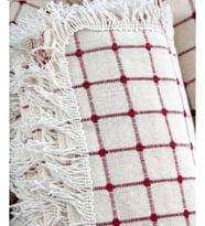 2627 %100 Pamuklu Buldan Işi Koltuk Örtüsü 180x180 Cm (Beyaz - Bordo)
