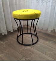 Kum Saati Dilimli Makyaj Pufu Kara İnci (Sarı)