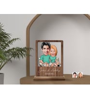 BK Gift Kişiye Özel Sevgililer Karikatürlü Ahşap Standlı Biblo, Sevgililer Günü Hediyesi, Doğum Günü Hediyesi, Yıl Dönümü Hediyesi-1 (Model 4)