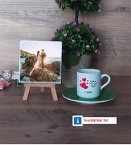 Sevgililer Günü Hediyesi Fotoğraflı Dekoratif Taş, Ahşap Altlıklı Türk Kahvesi Fincanı Hediye (Model 9)