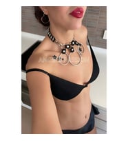 Lastik ve Halka Detaylı  Choker (Siyah)