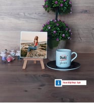 Diyaliz Hemşiresi Fotoğraflı Dekoratif Taş, Ahşap Altlıklı Türk Kahvesi Fincanı Hediye Tıp Bayramı Hediyesi Hemşireler Günü Hediyesi (Model 7)