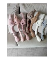 Peluş Oynar Mekanizmalı Tavşan Kulaklık (Koyu Pembe)