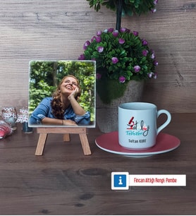 Patoloji Teknikeri Fotoğraflı Dekoratif Taş, Ahşap Altlıklı Türk Kahvesi Fincanı Hediye Tıp Bayramı Hediyesi (Model 6)