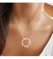 Kişiye Özel Dört İsimli Gümüş Kolye Özel Gün Hediyesi (Rose)