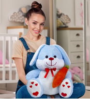 80 cm Elinde Havuç Tutan Tavşan (Mavi)