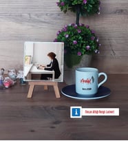 Avukat Fotoğraflı Dekoratif Taş, Ahşap Altlıklı Türk Kahvesi Fincanı Hediye (Model 4)
