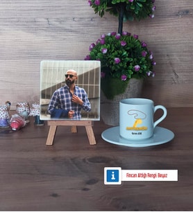 Antrenör Fotoğraflı Dekoratif Taş, Ahşap Altlıklı Türk Kahvesi Fincanı Hediye (Model 2)