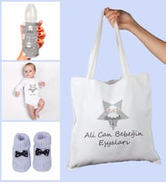 eJOYA Bebeklere Özel Çantasında Kişiye Özel Zıbın Biberon Ve Patik Bebek Hediye Seti 109791 (Mavi)