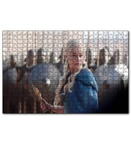 Cakapuzzle Daenerys Targaryen ve Askerler  Puzzle Yapboz MDF (Ahşap) (255 Parça)
