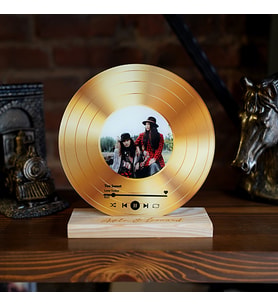 KİŞİYE ÖZEL FOTOĞRAF BASKILI PLAK  KİŞİSELLEŞTRİLMİŞ AHŞAP STANDLI (Gold)