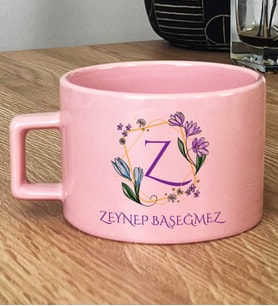 Kişiye Özel Çiçekli Z Harfli Hediye Pastel Fincan İsim Soyisim Yazılı (Pembe)