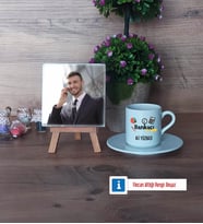 Bankacı Fotoğraflı Dekoratif Taş, Ahşap Altlıklı Türk Kahvesi Fincanı Hediye (Model 2)