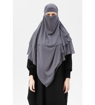 Hazır Pratik Şifon Üç Katlı Peçeli Üçgen Hac Umre Şalı Sufle Hijab Nikap (Füme)