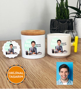 Kişiye Özel Karikatürlü Patron Hediye Seti T Kupa, Kalemlik, Anahtarlık Big Boss Patrona Doğum Günü Hediyesi (Sarı)