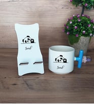 Sevimli Panda Hediye Sepeti Kupa Bardak T Kulplu ve Ahşap Telefon Standı Arkadaşa Doğum Günü Hediyesi (Model 3)